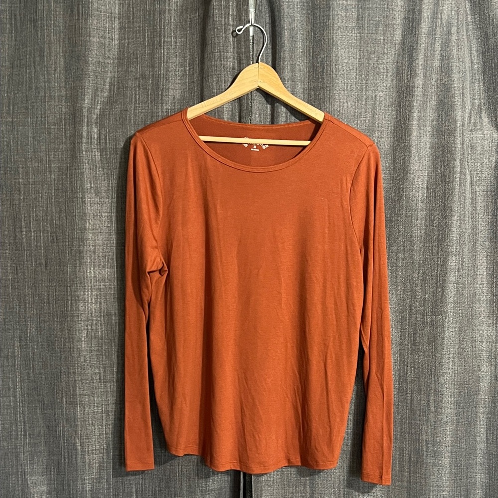 Mudd rust orange long sleeve tshirt size XL